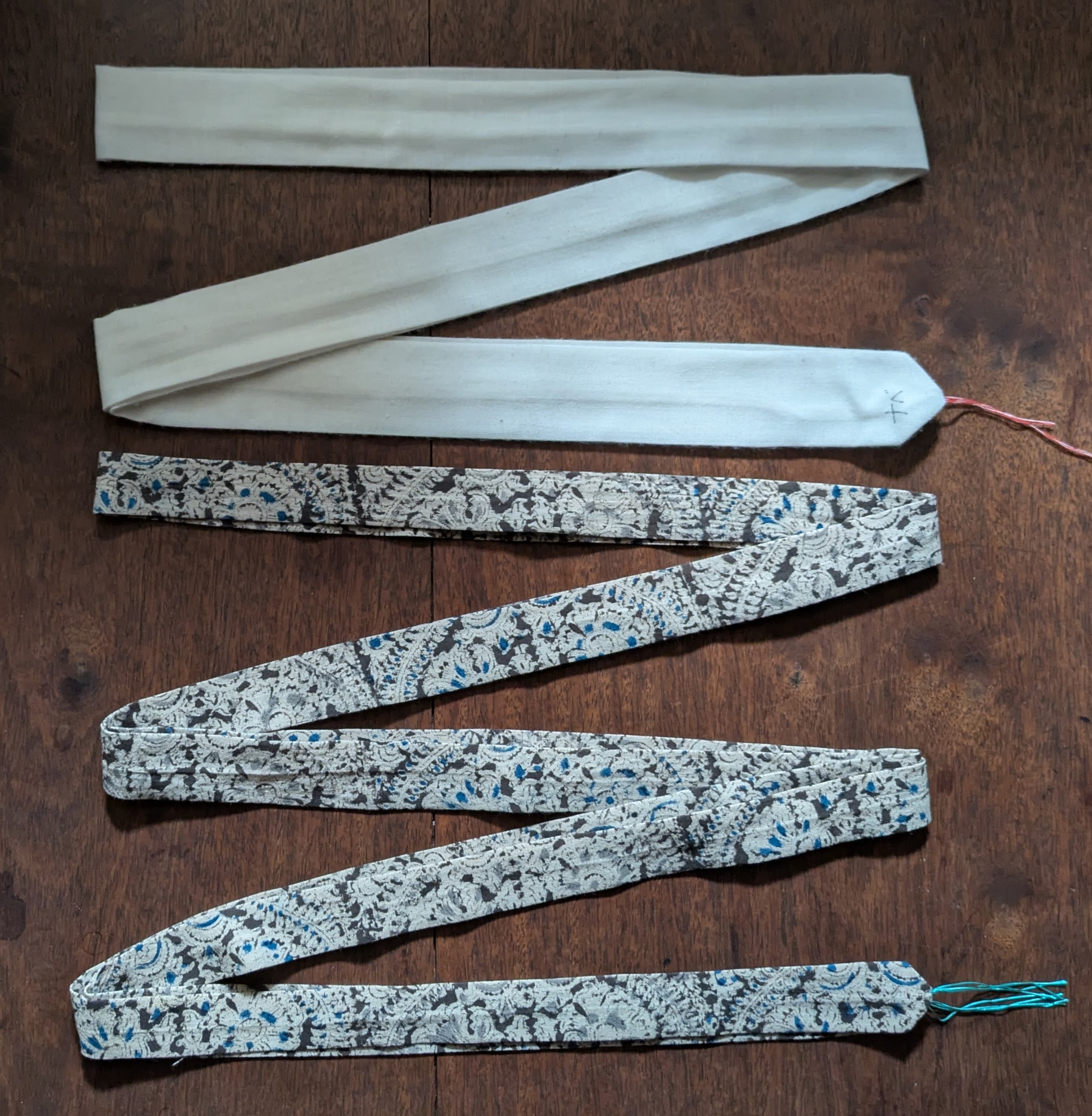 arl0823-1】アーレー紐(ロング胸紐)