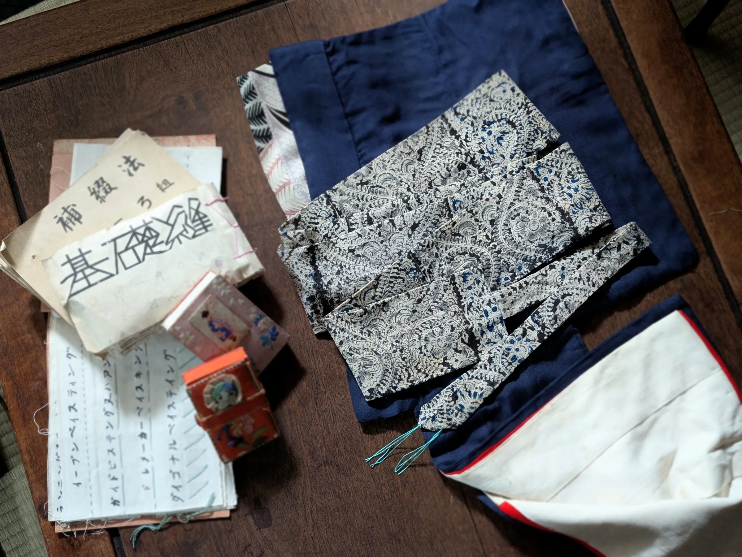 【ar250728-12】アーレー紐/戦前昭和着付け紐